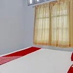 Oyo 92429 Vania Guest Housenearrsup H Adam Malik